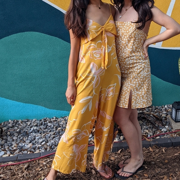 Asos yellow floral jumpsuit - Picture 2 of 6